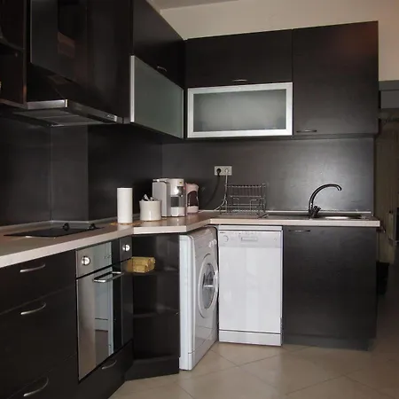 City Apartment *