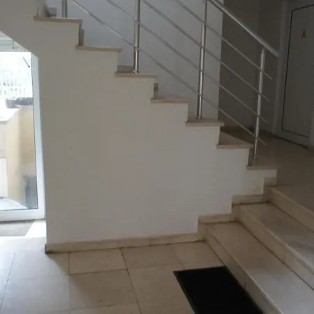 City Apartment *